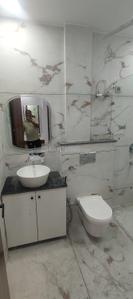 Bathroom Image of 720 Sq.ft 2 BHK Independent House for rent in Tagore Garden Extension New Delhi for Rs. 36000