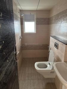 Bathroom Image of 2580 Sq.ft 3 BHK Apartment / Flat for sale in Niharika Skyline, Gachibowli Hyderabad for Rs. 29600000