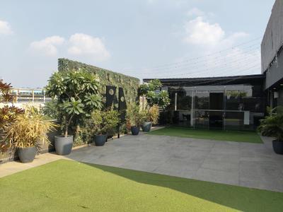 Terrace Image of 4500 Sq.ft 4 BHK Builder Floor for rent in DLF City Phase 1, DLF Phase 1 Gurgaon for Rs. 350000