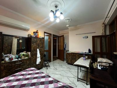 Bedroom Image of 8000 Sq.ft 12 BHK Builder Floor for sale in Jamia Nagar New Delhi for Rs. 132500000