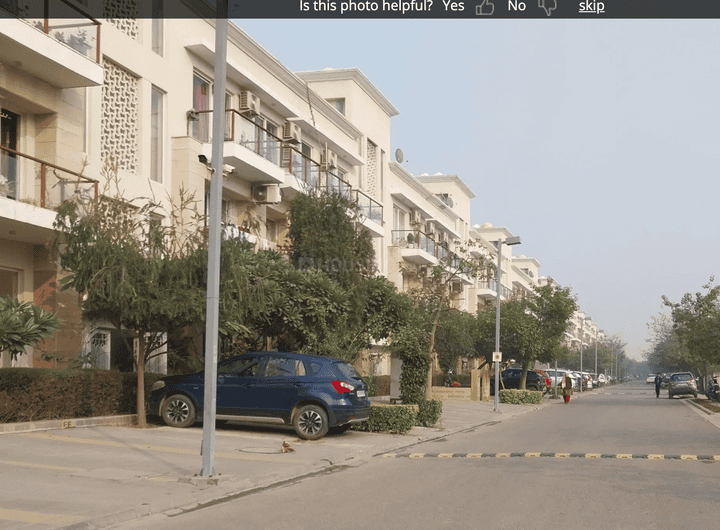 BPTP Astaire Garden Floors Main Image 1