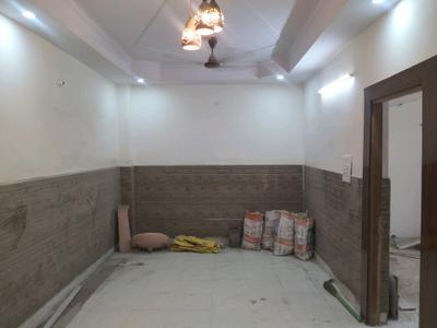 Living Room Image of 850 Sq.ft 2 BHK Apartment / Flat for sale in Shalimar Garden Ghaziabad for Rs. 5450000