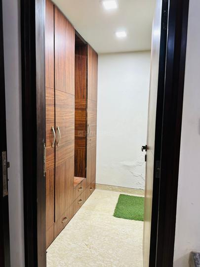 TONK ROAD Bedroom 1