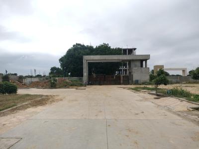 Image of 130 Sq.ft Residential Plot / Land for sale in Emarald Gulmohar, Tajupur, Faridabad for Rs. 16900000