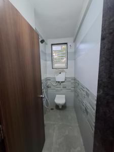 Bathroom Image of 1475 Sq.ft 3 BHK Apartment / Flat for rent in Somvijay Rise, Panchavati Nashik for Rs. 16000
