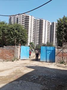 Image of 745 Sq.ft 3 BHK Apartment / Flat for sale in Diplomats Golf Link, Sector 110, Gurgaon for Rs. 7900000