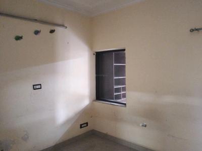 Bedroom Image of 1200 Sq.ft 3 BHK Apartment / Flat for sale in GH 14 DDA MIG, Paschim Vihar New Delhi for Rs. 13400000