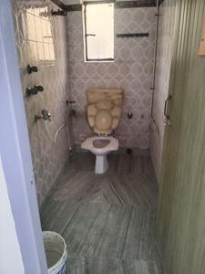Bathroom Image of 1050 Sq.ft 2 BHK Apartment / Flat for sale in Jadavpur Kolkata for Rs. 4000000