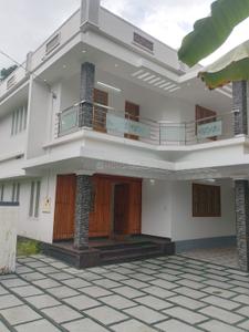 Image of 2000 Sq.ft 4 BHK Independent House for sale in Kuttanellur, Thrissur for Rs. 8400000