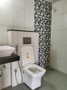 Common Bathroom Image of 464 Sq.ft 1 BHK Apartment / Flat for rent in Godrej Nirvaan, Bhiwandi Thane for Rs. 18000