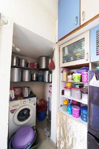 Kitchen Image of 990 Sq.ft 2 BHK Apartment / Flat for sale in Ashray Platina, New Ranip Ahmedabad for Rs. 5000000