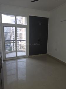 Bedroom Image of 1100 Sq.ft 2.5 BHK Apartment / Flat for sale in Amrapali Silicon City, Sector 76 Noida for Rs. 11800000