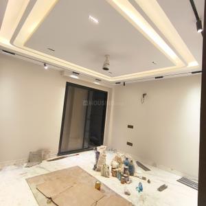 Bedroom Image of 1000 Sq.ft 2 BHK Builder Floor for sale in Lajpat Nagar New Delhi for Rs. 20500000