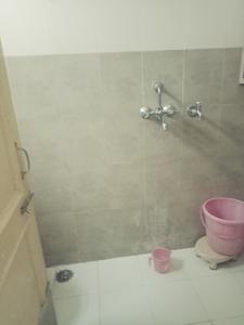 Bathroom Image of 540 Sq.ft 1 BHK Apartment / Flat for sale in Ashirwad Homes, Gazipur Zirakpur for Rs. 1800000