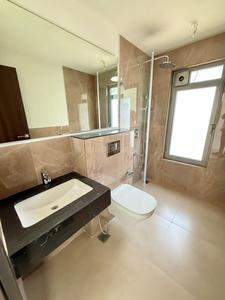 Image of 1900 Sq.ft 5 BHK Apartment / Flat for rent in Piramal Aranya, Byculla, Mumbai for Rs. 380000