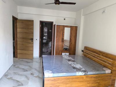 Hall Image of 1500 Sq.ft 2 BHK Apartment / Flat for rent in Swagat Kingsland, Sargasan Gandhinagar for Rs. 28000