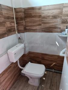Bathroom Image of 350 Sq.ft 1 BHK Builder Floor for rent in Ichapur Kolkata for Rs. 7000