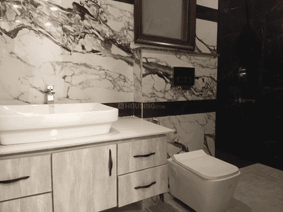 Bathroom Image of 3000 Sq.ft 4 BHK Builder Floor for sale in Paschim Vihar New Delhi for Rs. 45000000