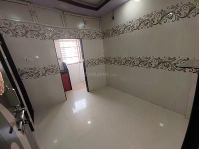 Bathroom Image of 290 Sq.ft 1 BHK Apartment / Flat for rent in Mankhurd Mumbai for Rs. 12000