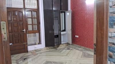 Bedroom Image of 3200 Sq.ft 3 BHK Apartment / Flat for rent in Sector 122 Noida for Rs. 34000