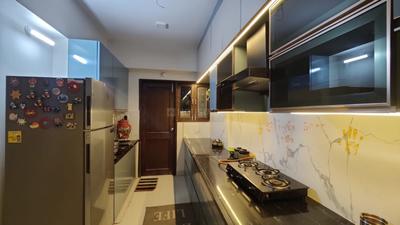 Kitchen Image of 1000 Sq.ft 2 BHK Builder Floor for rent in Vijay Nagar Indore for Rs. 27000