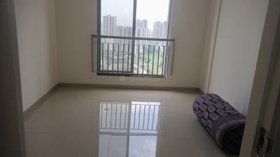 Bedroom Image of 1100 Sq.ft 2 BHK Apartment / Flat for rent in Mahindra Happinest Tathawade, Tathawade Pune for Rs. 24500