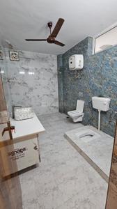 Image of 2350 Sq.ft 4 BHK Apartment / Flat for sale in DDA Flats Sarita Vihar, Sarita Vihar, New Delhi for Rs. 34400000