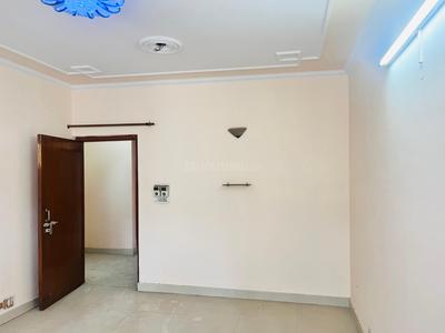 Bedroom Image of 1750 Sq.ft 3 BHK Apartment / Flat for sale in Varun Apartments, Sector 62 Noida for Rs. 20000000