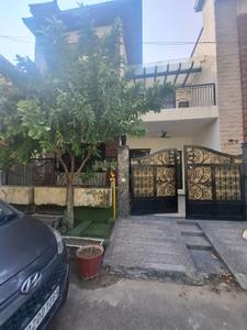 Image of 1125 Sq.ft 2 BHK Villa for rent in Gumtala, Amritsar for Rs. 29000