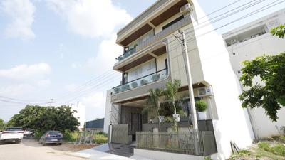 5 BHK Villa