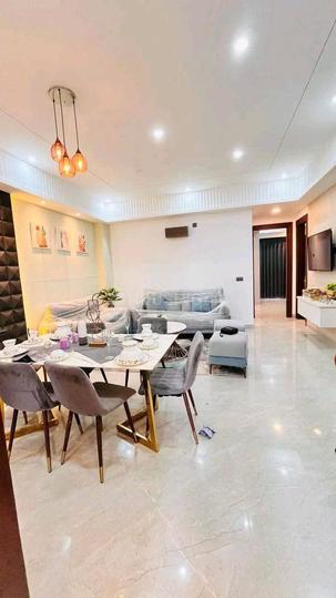 Sector 17 Main Image 1