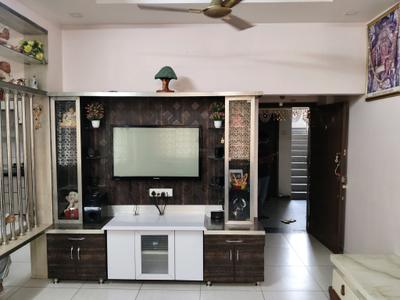 Living Room Image of 1690 Sq.ft 3 BHK Apartment / Flat for rent in Siddhraj Zold, Sargasan Gandhinagar for Rs. 42000