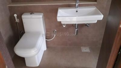 Bathroom Image of 690 Sq.ft 2 BHK Apartment / Flat for sale in Refab Onyx Apartment Kunfayakun CHSL Building, Malad East Mumbai for Rs. 18500000