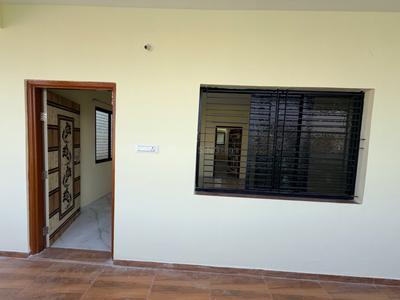 Image of 950 Sq.ft 1 BHK Duplex for rent in Manewada, Nagpur for Rs. 12000