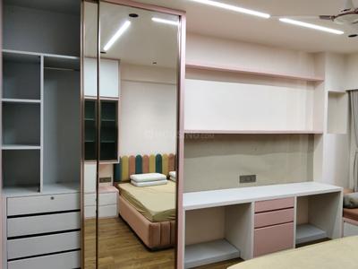 Bedroom Image of 6000 Sq.ft 4 BHK Apartment / Flat for rent in Adani La Marina, Shantigram Ahmedabad for Rs. 110000