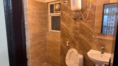 Image of 1035 Sq.ft 2 BHK Apartment / Flat for sale in Amrapali Silicon City, Sector 76, Noida for Rs. 9800000