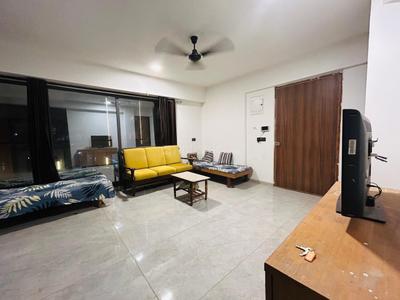 Hall Image of 2304 Sq.ft 3 BHK Apartment / Flat for sale in Shikshapatri Sky Line, Sargasan Gandhinagar for Rs. 11000000