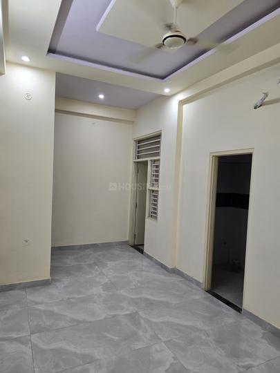 Royal City, Manchwa Main Image 1