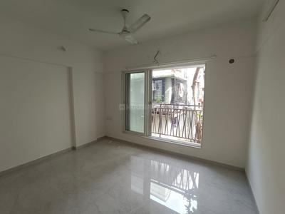 Bedroom Image of 710 Sq.ft 2 BHK Apartment / Flat for rent in Alok Apartment, Vile Parle East Mumbai for Rs. 80000