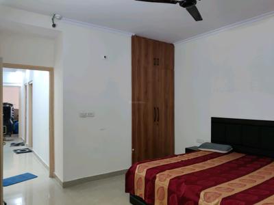Bedroom Image of 1050 Sq.ft 2.5 BHK Apartment / Flat for rent in UPAVP Ganga Yamuna And Hindon Enclave, Siddharth Vihar Ghaziabad for Rs. 28000