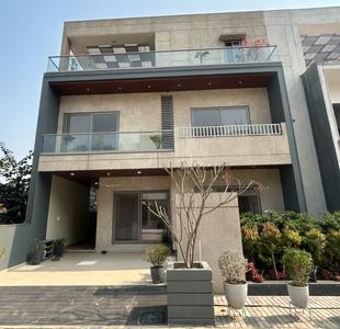 Image of 5600 Sq.ft 5 BHK Villa for sale in Shankar Nagar, Raipur for Rs. 37500000