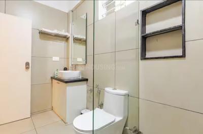 Bathroom Image of 750 Sq.ft 1 BHK Builder Floor for rent in HSR Layout Bengaluru for Rs. 40000