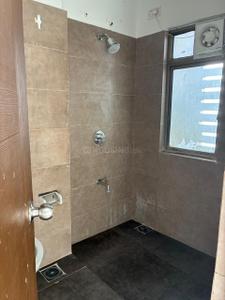 Bathroom Image of 3770 Sq.ft 4 BHK Apartment / Flat for rent in Aaryavart Skies, Ambawadi Ahmedabad for Rs. 90000