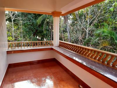 Balcony Image of 2100 Sq.ft 3 BHK Independent House for rent in Pallikkunnu Kannur for Rs. 21000