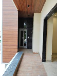 Balcony Image of 1800 Sq.ft 9 BHK Villa for sale in Dayal Bagh Agra for Rs. 31000000