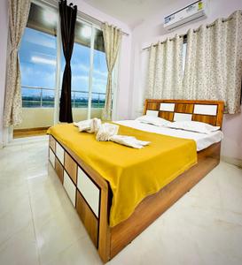Bedroom Image of 2400 Sq.ft 4.5 BHK Duplex for sale in Karla Lonavala for Rs. 19000000