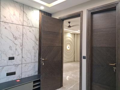 Bedroom Image of 1350 Sq.ft 3 BHK Builder Floor for rent in Paschim Vihar New Delhi for Rs. 50000