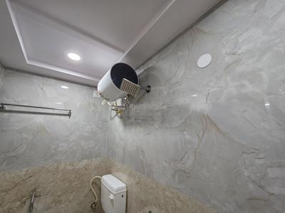 Bathroom Image of 950 Sq.ft 2 BHK Builder Floor for rent in JP Nagar Bengaluru for Rs. 25500