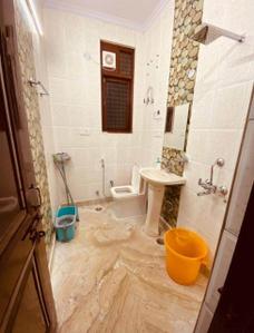 Bathroom Image of 760 Sq.ft 2 BHK Builder Floor for sale in Vikaspuri New Delhi for Rs. 7600000