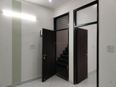 Living Room Image of 750 Sq.ft 2 BHK Apartment / Flat for sale in Kambakshpur Noida for Rs. 3082150